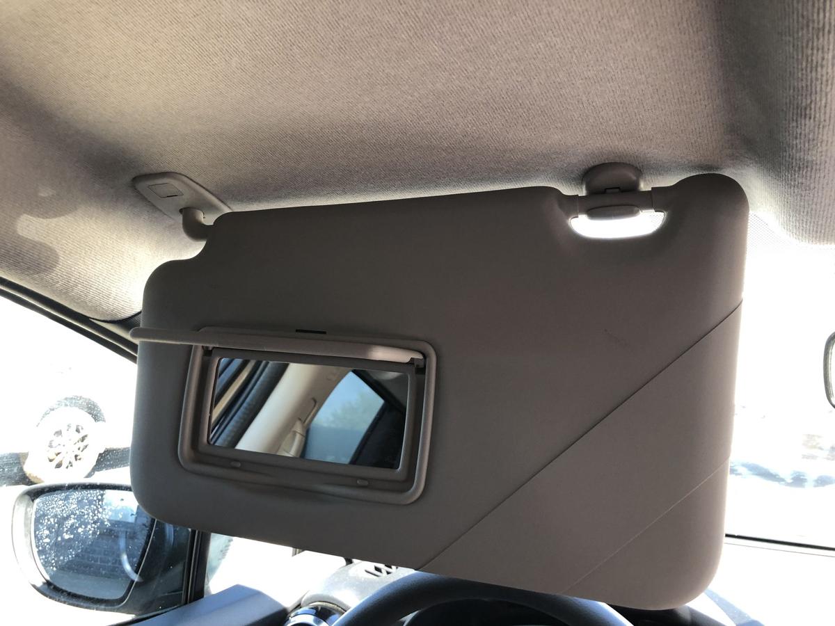 Nissan Micra K14 Sonnenblende vorn links Fahrerseite mit Spiegel