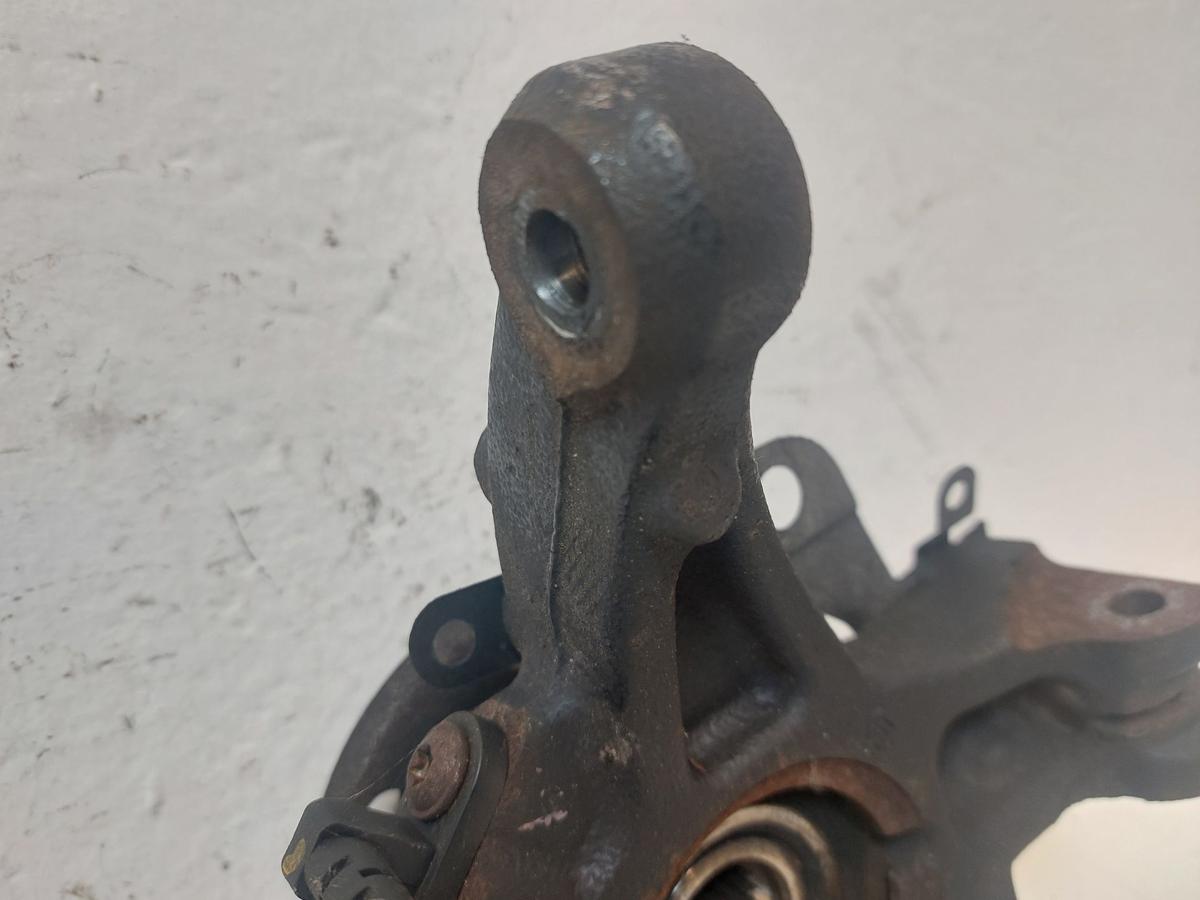 Renault Clio IV X98 TCe90 Achsschenkel vorn links Schwenklager Radlagergeh&auml;use