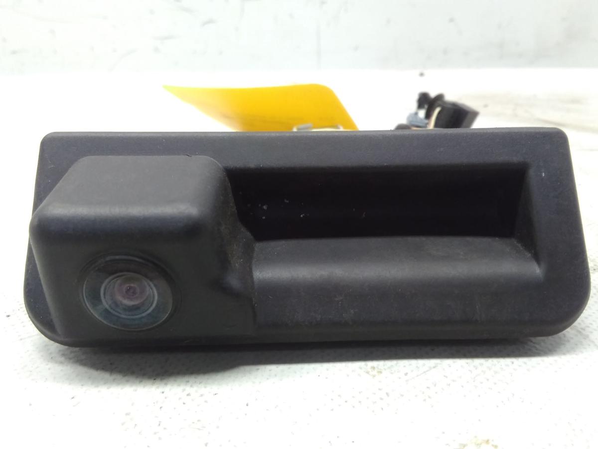 VW T-Cross 1C original R&uuml;ckfahrkamera mit Heckklappen&ouml;ffner 2GM827566 Bj.2020