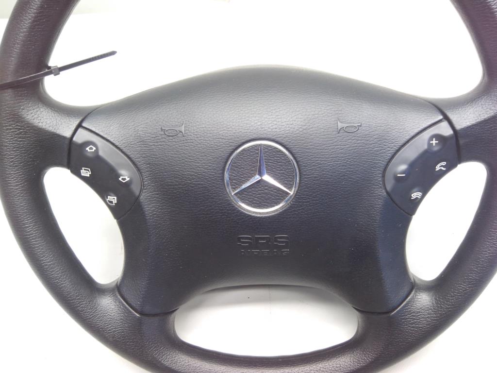 Mercedes W203 T-Modell BJ2003 4-Speichen Multifunktions-Plastiklenkrad Lenkrad