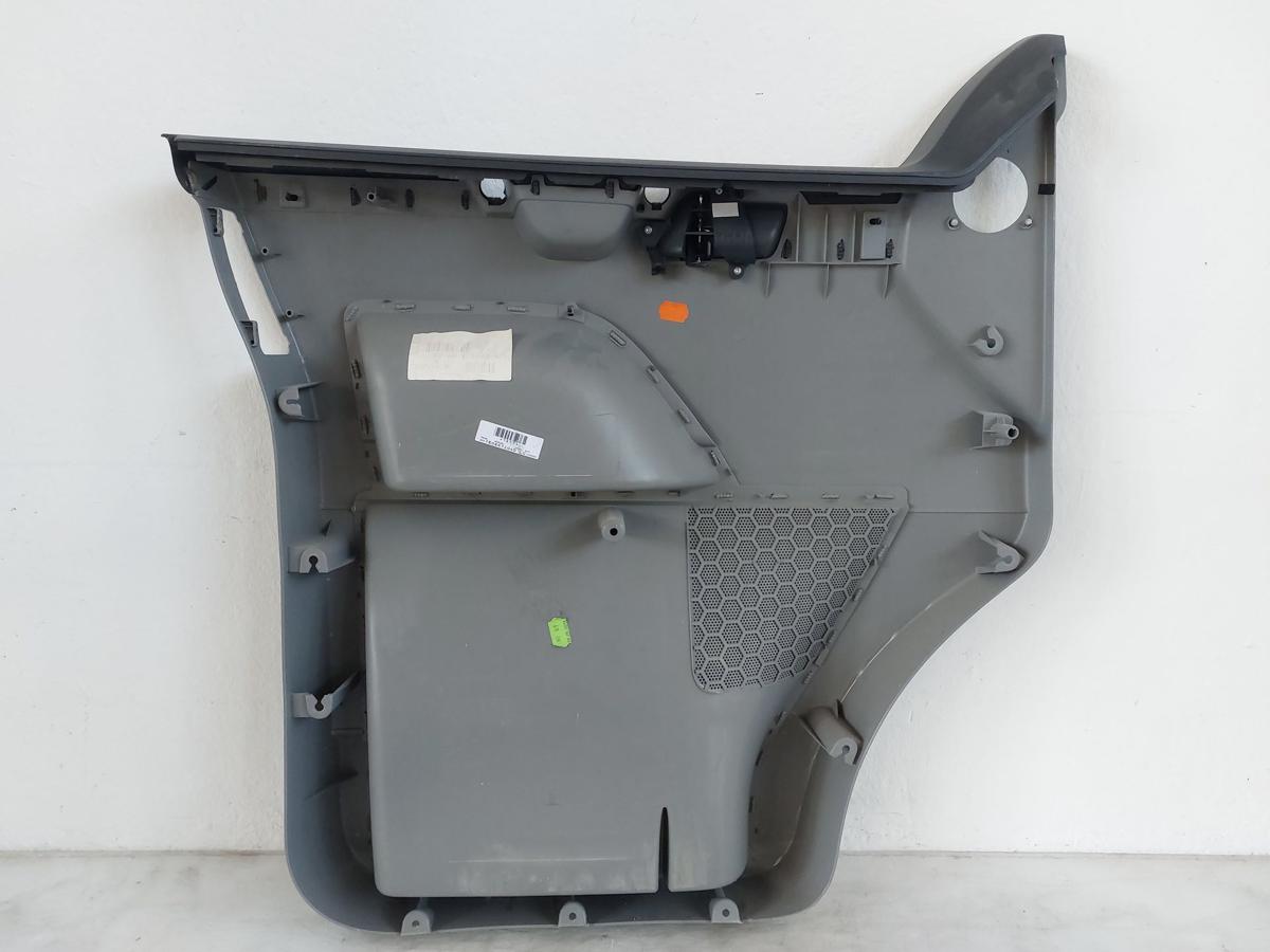 VW T5 7E Türverkleidung Türpappe Innenverkleidung Tür vorn rechts