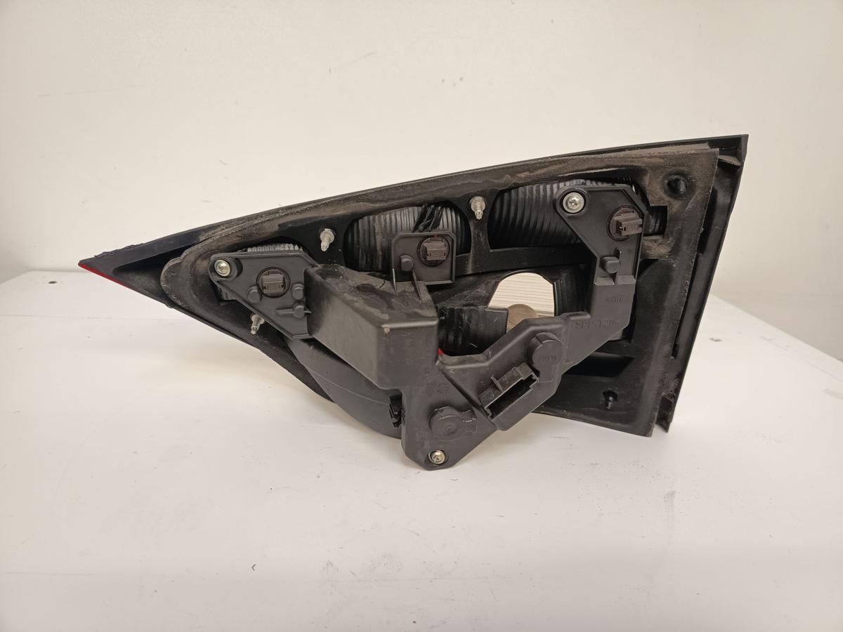 Ford Galaxy II WA6 original Rückleuchte links innen Heck/Schluss/Licht Bj 2006