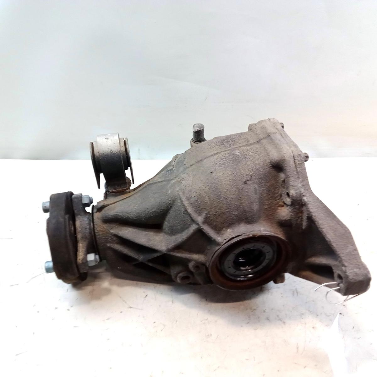 Mercedes E 500 4-Matic S212 original Hinterachsgetriebe Differential 2.47 Bj2011