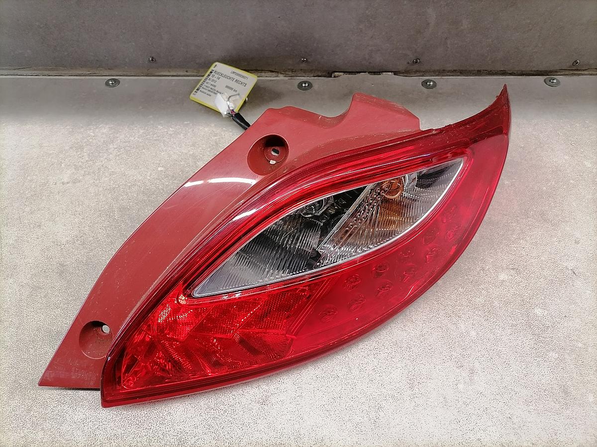 Mazda 2 DE 10-14 Rücklicht rechts Rückleuchte Heckleuchte D65151150