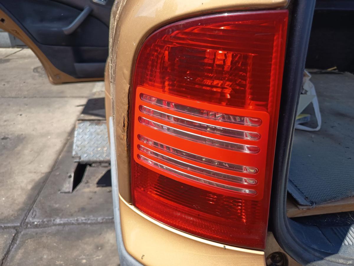 Skoda Octavia Combi 1U original R&uuml;ckleuchte links Heck Schlusslicht Bj 2001