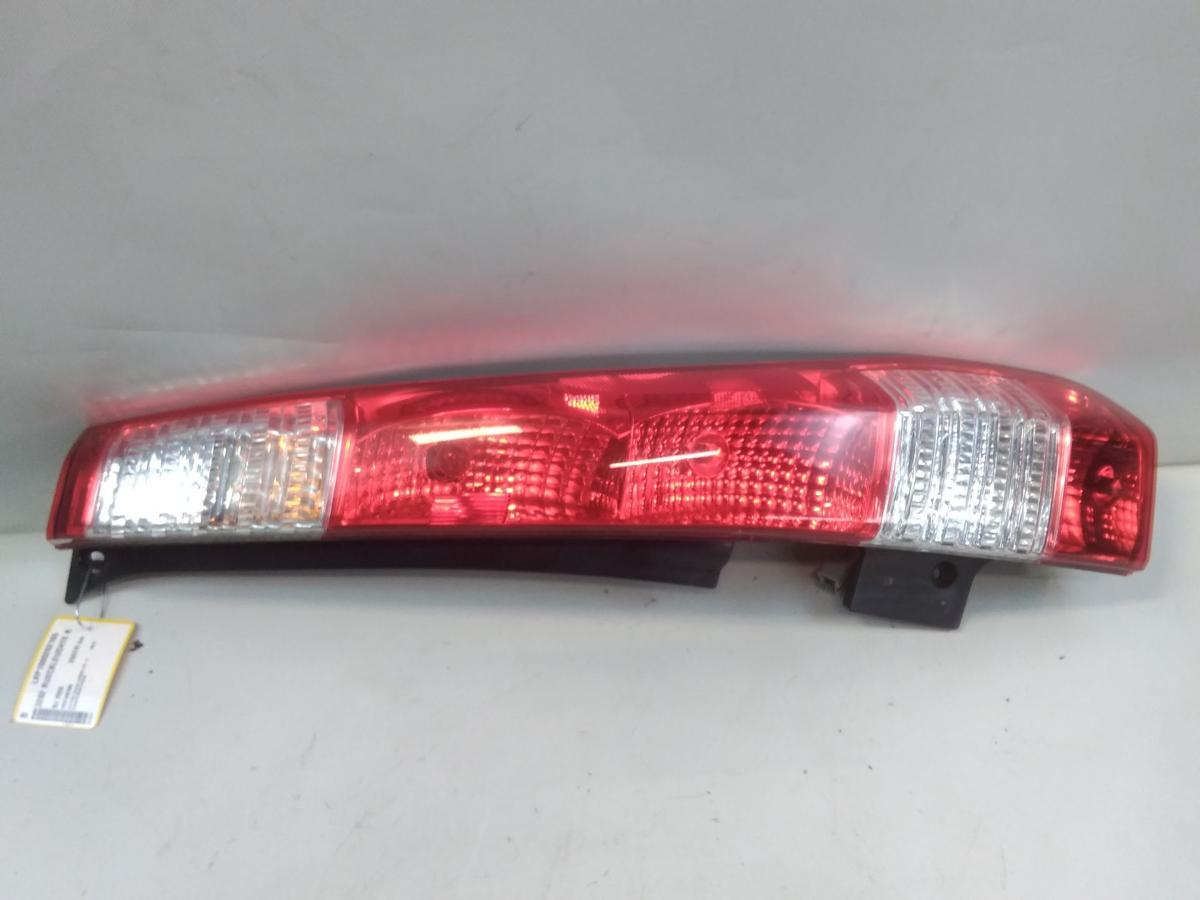 Honda CR-V II RD original R&uuml;ckleuchte Heckleuchte rechts BJ2006