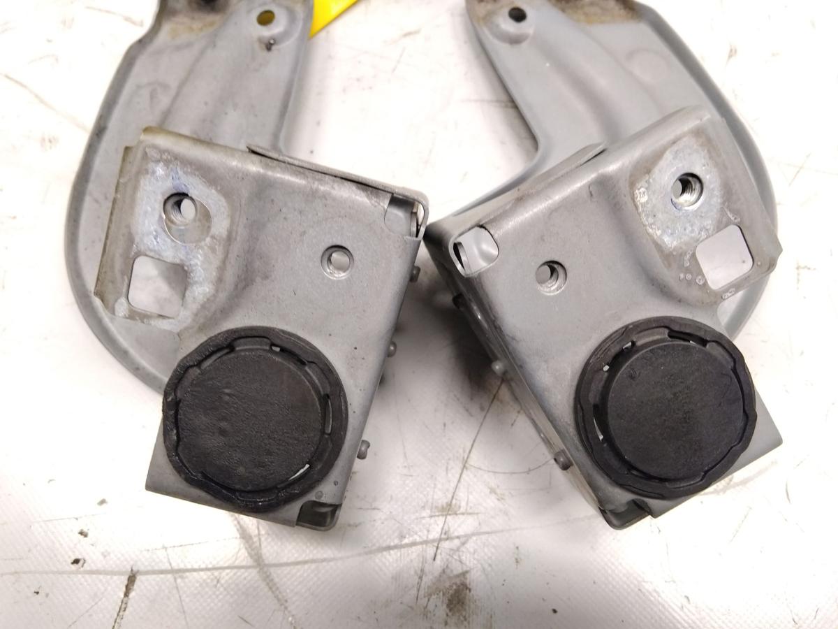 Volvo EX30 original Satz Kotflügelhalter Kotflügelträger links + rechts Bj.2024 Volvo EX30 original Satz Kotflügelhalter Kotflügelträger links + rechts Bj.2024