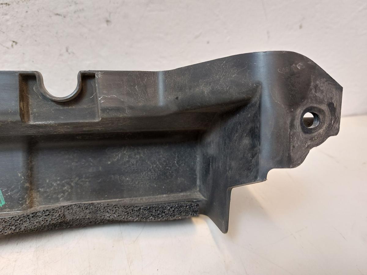 Hyundai i30 PD Mild Hybrid Luftf&uuml;hrung vorn Schlosstr&auml;ger Plastikluftleitblech