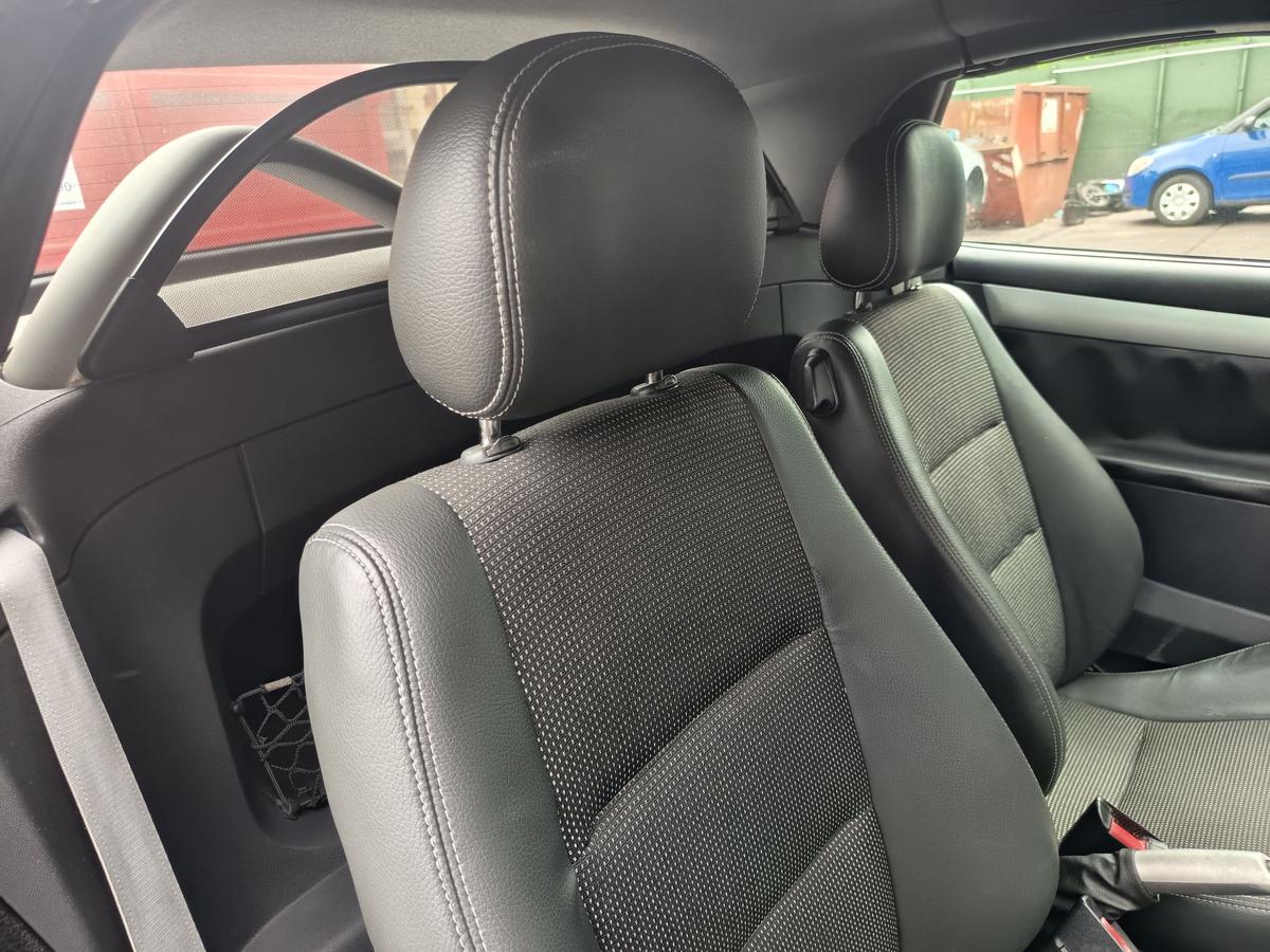 Opel Tigra Twintop original Beifahrersitz rechts Leder/Stoff Bj 2007