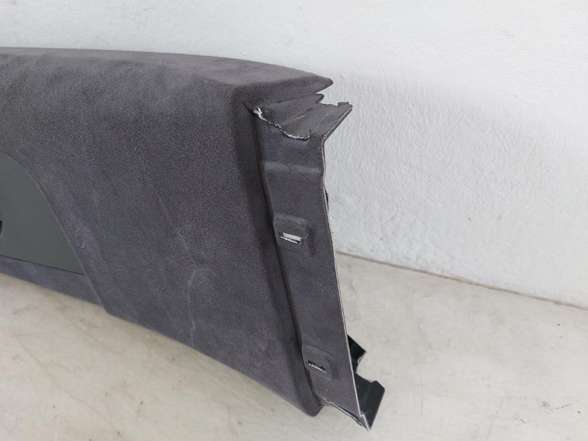NIO ET7 Innenverkleidung B-Säule rechts oben Gurtdurchführung Microfaser