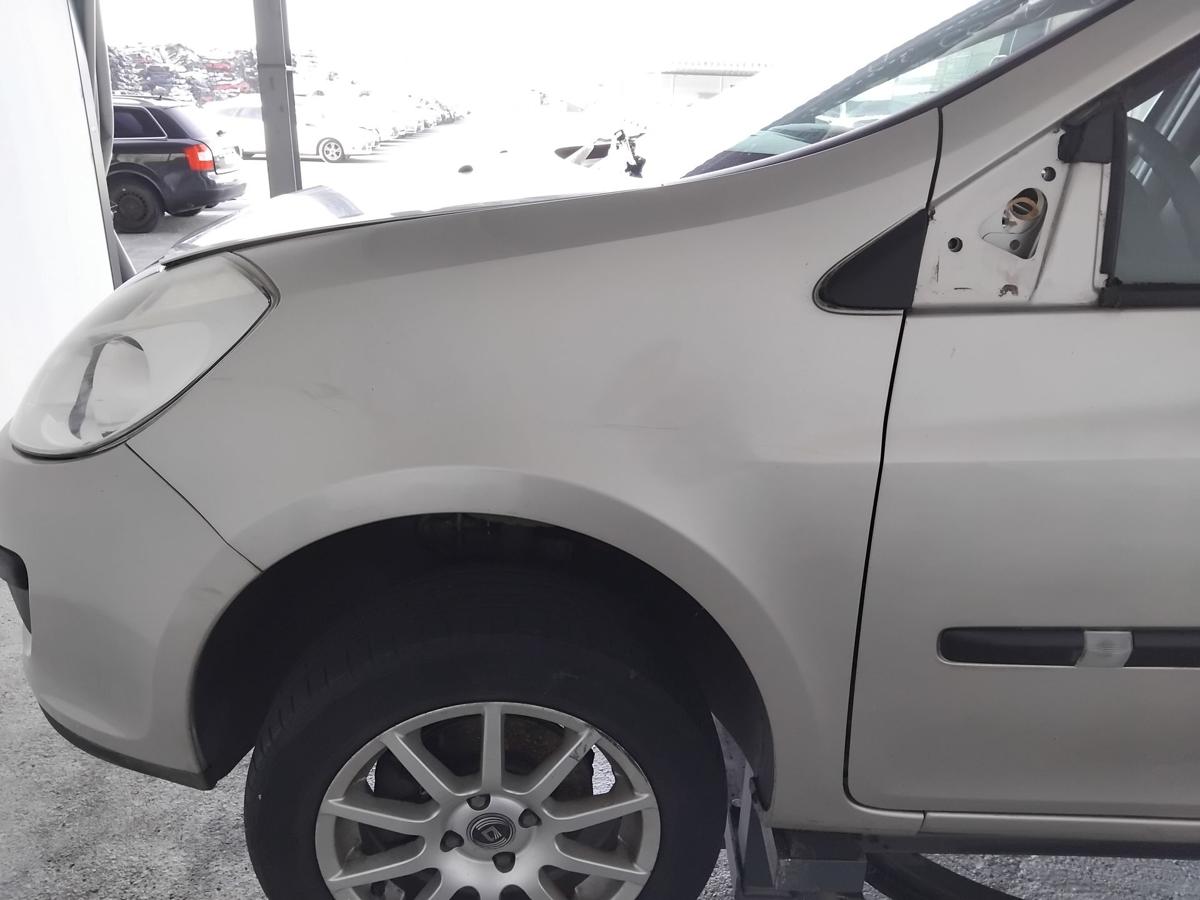 Renault Clio 3 original Kotflügel vorn links Index 185 TED11 Beige Poivre BJ2005