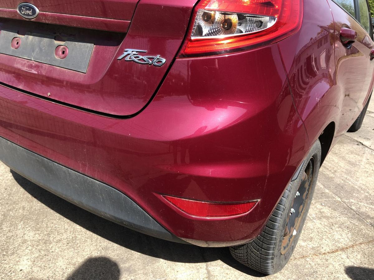 Ford Fiesta JA8 Stoßfänger hinten Heckschürze 5 türer Hot Magenta Stoßstange