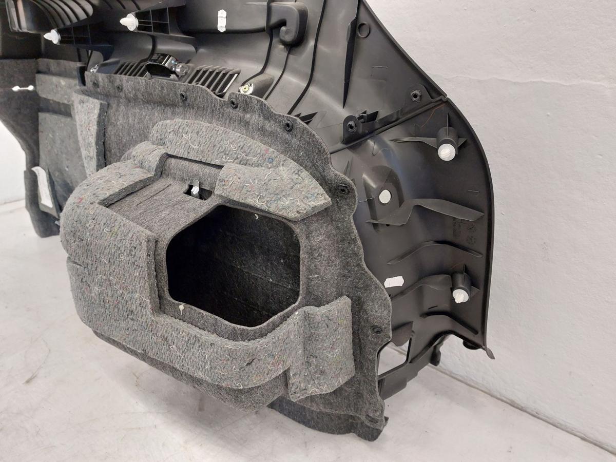 Toyota Avensis T25 Kofferraumverkleidung hinten links Komb OEM