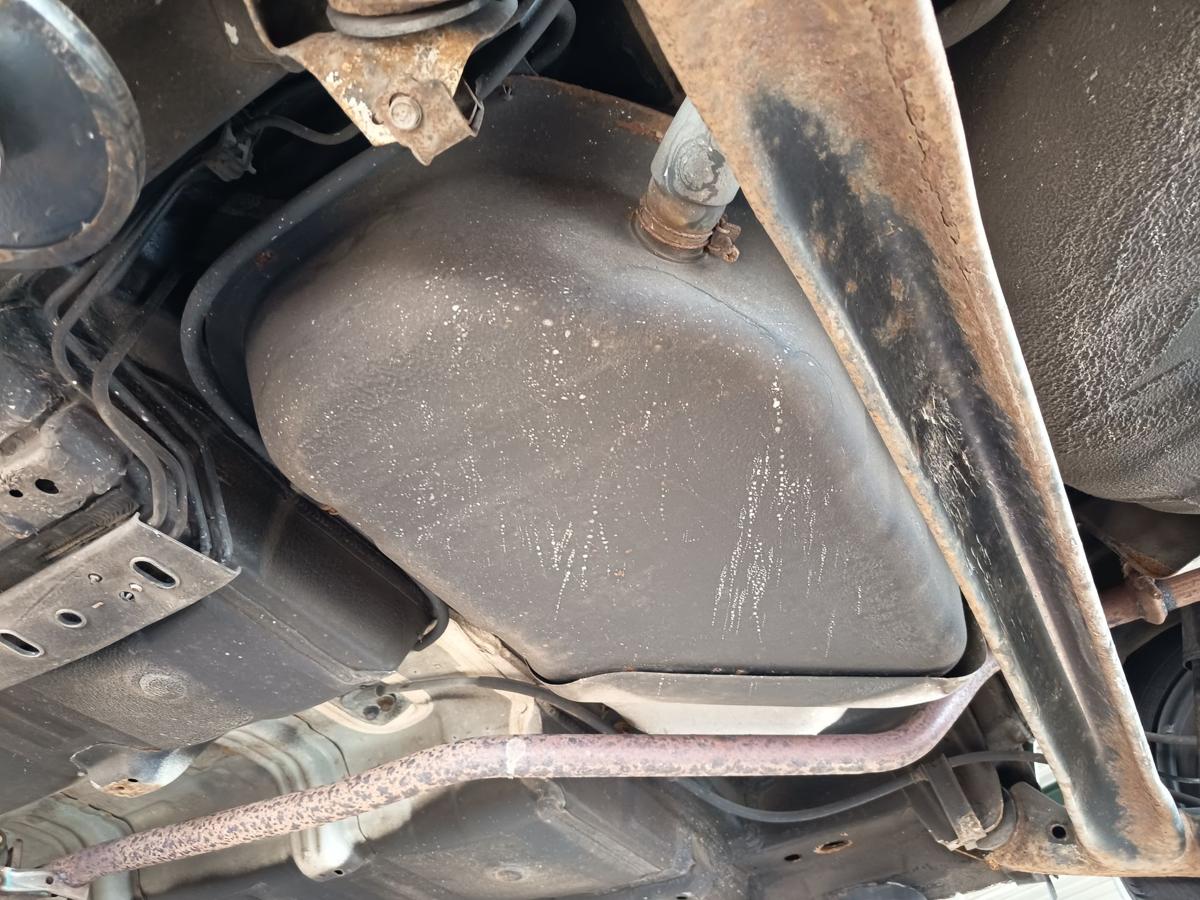 Hyundai I10 PA original Tank Kraftstoffbeh&auml;lter 1.1l 51kW Benzin Bj 2011