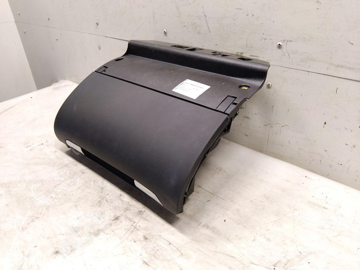 Audi A3 8P Facelift original Handschuhfach Handschuhkasten schwarz soul Bj.2013