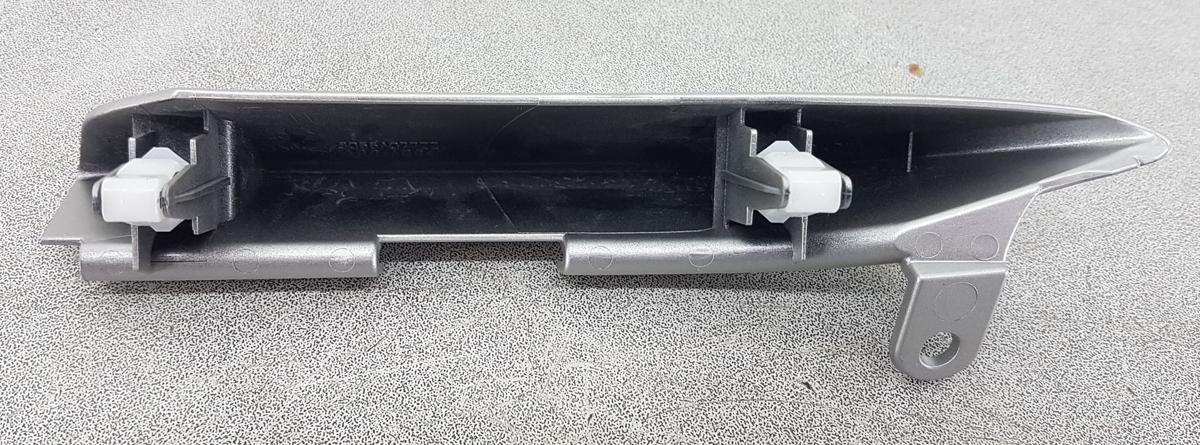 Mitsubishi Eclipse Cross Verkleidung Armaturenbrett links Bj23 8055A077ZZ Blende