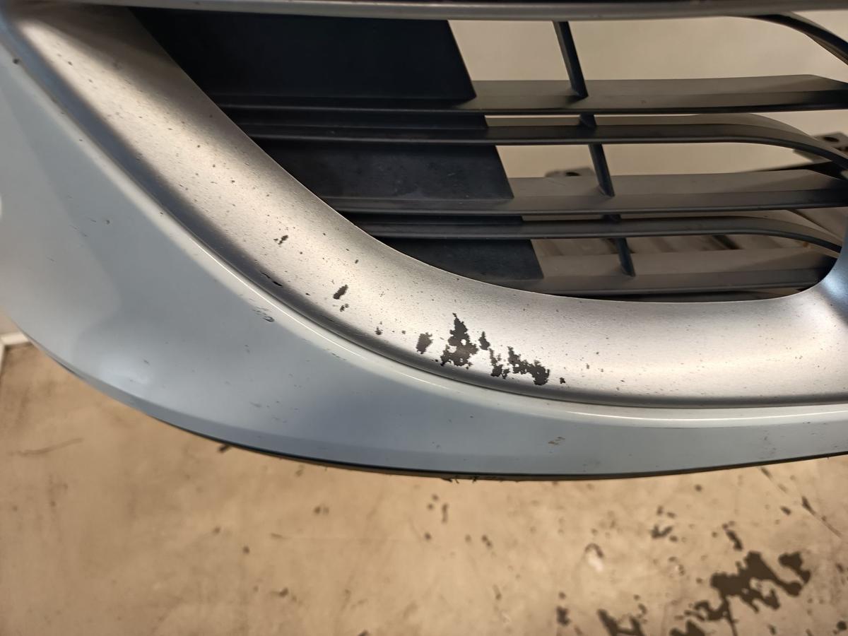 Renault Megane III original Sto&szlig;stange F&auml;nger vor Front wei&szlig; Bj 2009