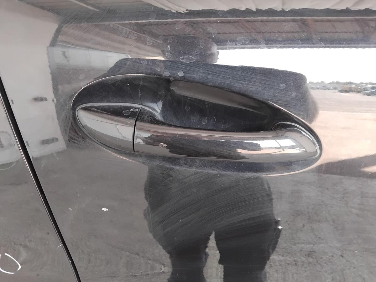 Mercedes ML164 Tür vorn rechts Beifahrertür ROST BJ2006 197 obsidianschwarz