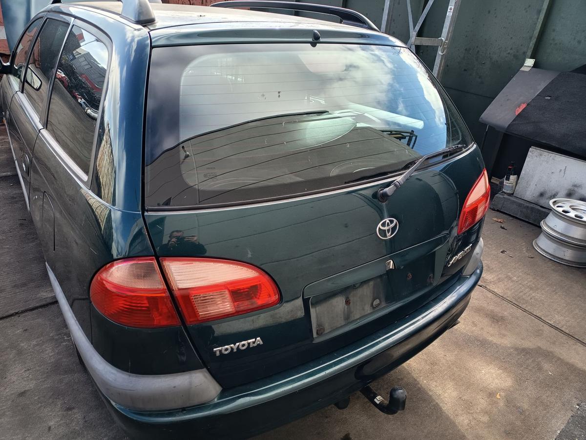 Toyota Avensis T22 Kombi original Heckklappe mit Scheibe 6S3 Gr&uuml;n Bj 2001