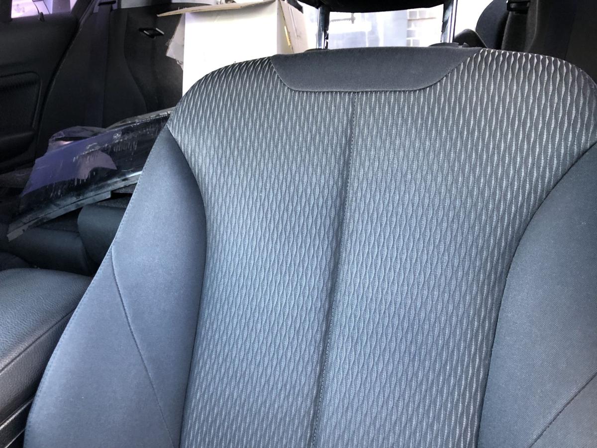 BMW 1er F20 Sitz vorn links Fahrersitz Stoff mit Heizung Autositz Stoffsitz