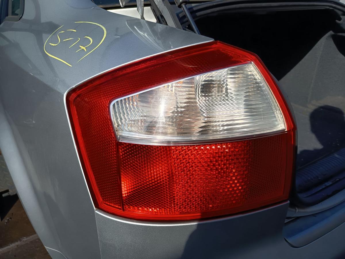 Audi A4 B6 Limo original R&uuml;ckleuchte links Heck Schluss Licht Bj 2003