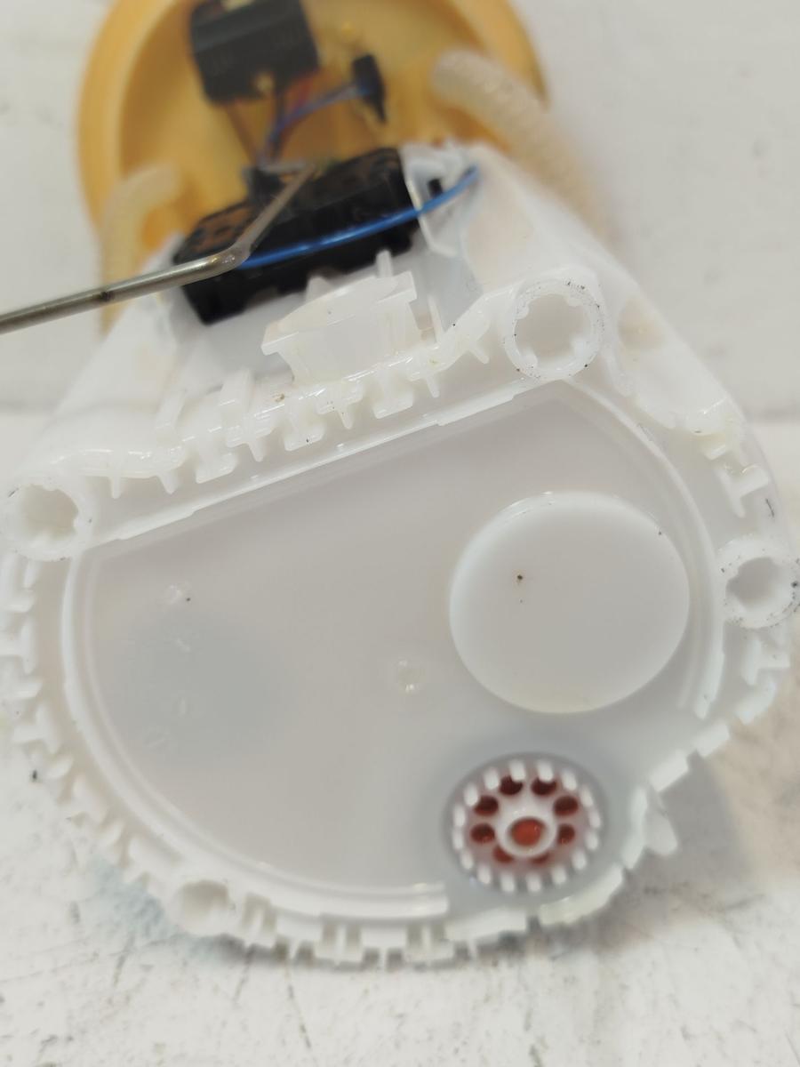 Mercedes Citan W420 Kraftstoffpumpe Innentankpumpe Dieselpumpe OEM A2C16761605