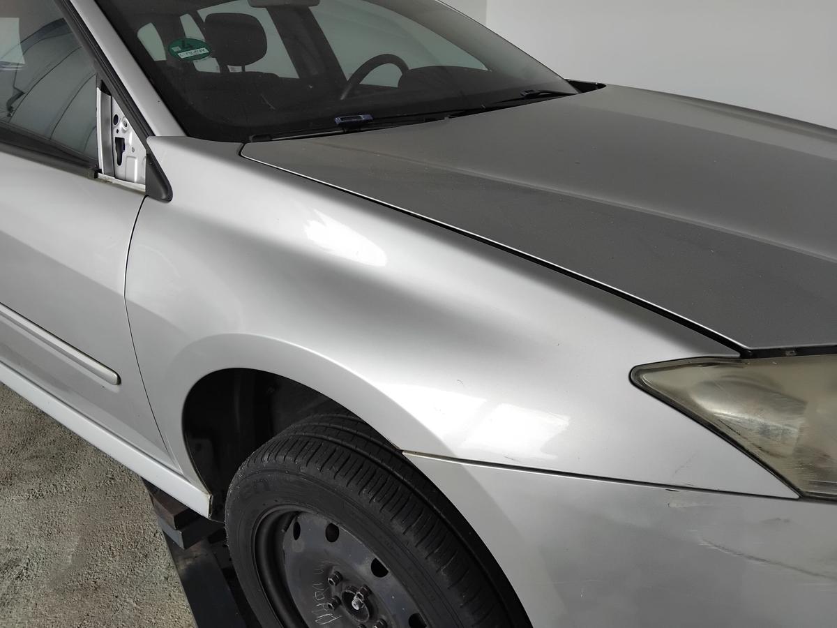 Renault Laguna 3 original Kotflügel vorn rechts TED69 Gris Platine BJ2009