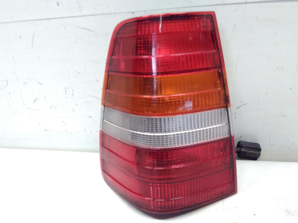 Mercedes Benz S124 T124 T-Modell original R&uuml;ckleuchte Heckleuchte links Bj.1989
