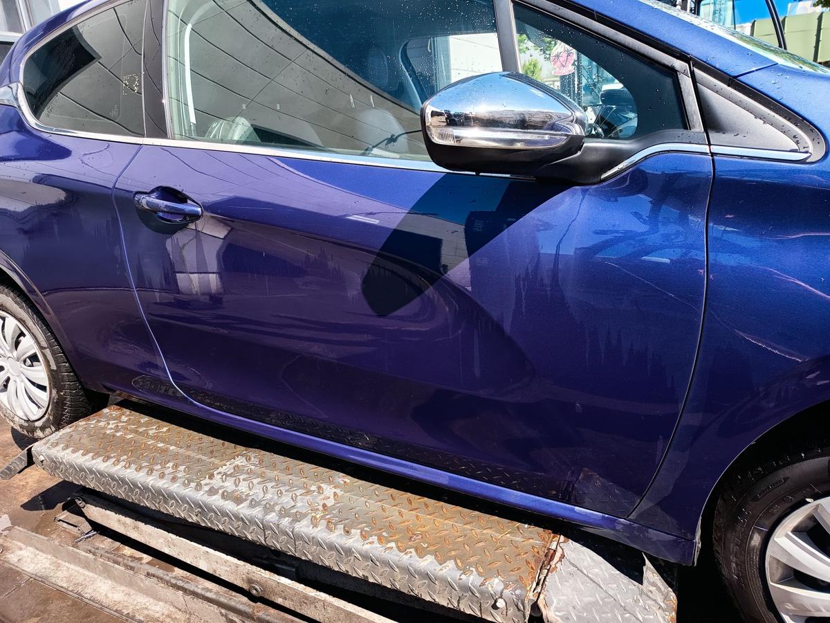 Peugeot 208 I orig Tür rechts 3türer Beifahrertür KUC Blau Bj 2012-2015