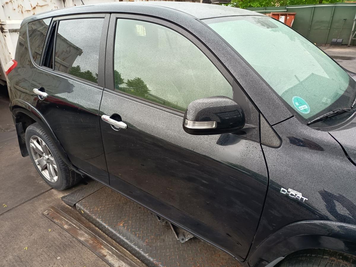 Toyota Rav4 original T&uuml;r vorne rechts 202 Black Uni Baujahr 2009