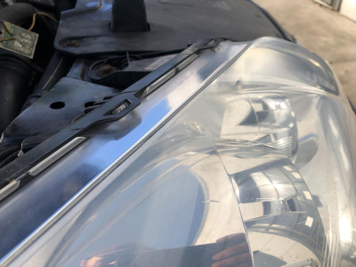 Renault Laguna III original Scheinwerfer rechts Xenon/Haupt/Licht/Front Bj 2010
