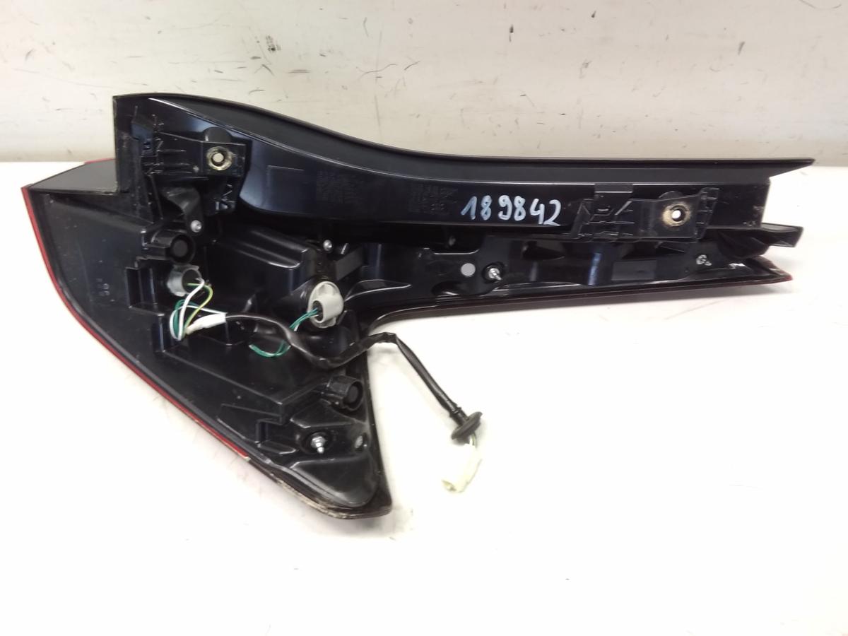 Mitsubishi Eclipse Cross original R&uuml;ckleuchte Schlussleuchte links aussen LED