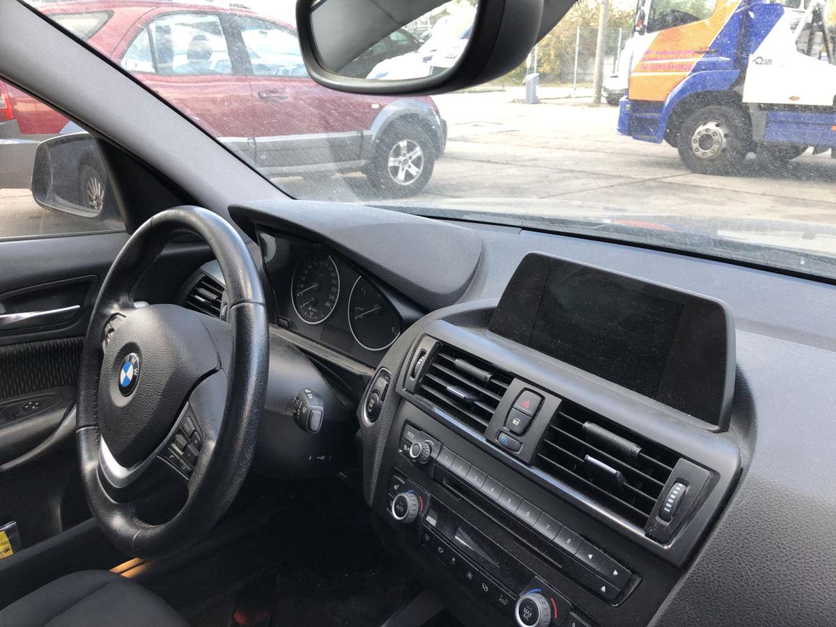 BMW 1er F20 Armaturenbrett Cockpit Armaturentafel im Rohbau Dashboard
