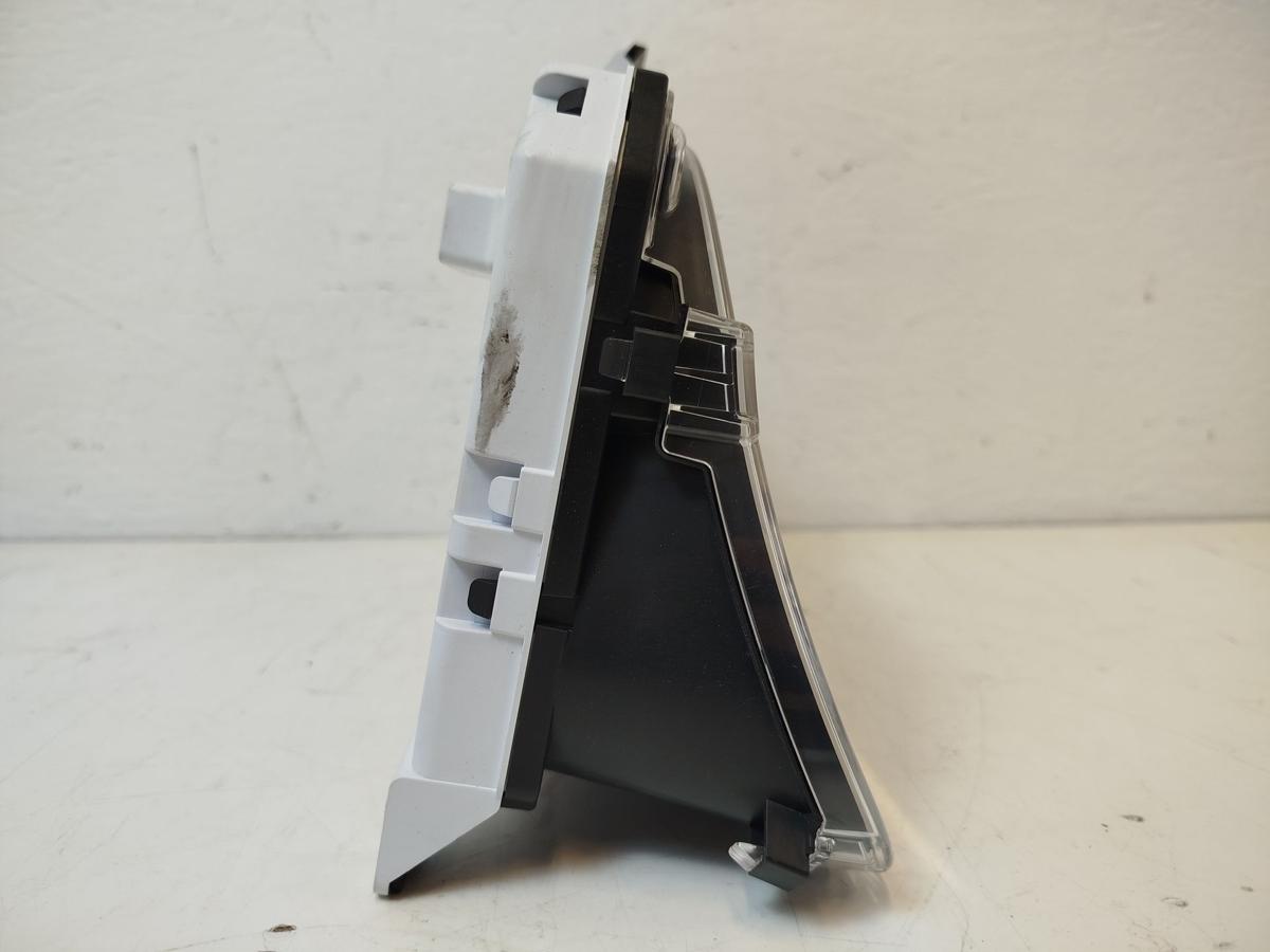 Nissan Leaf ZE1 40kWh Tacho Kombiinstrument Vollelektro Cockpit