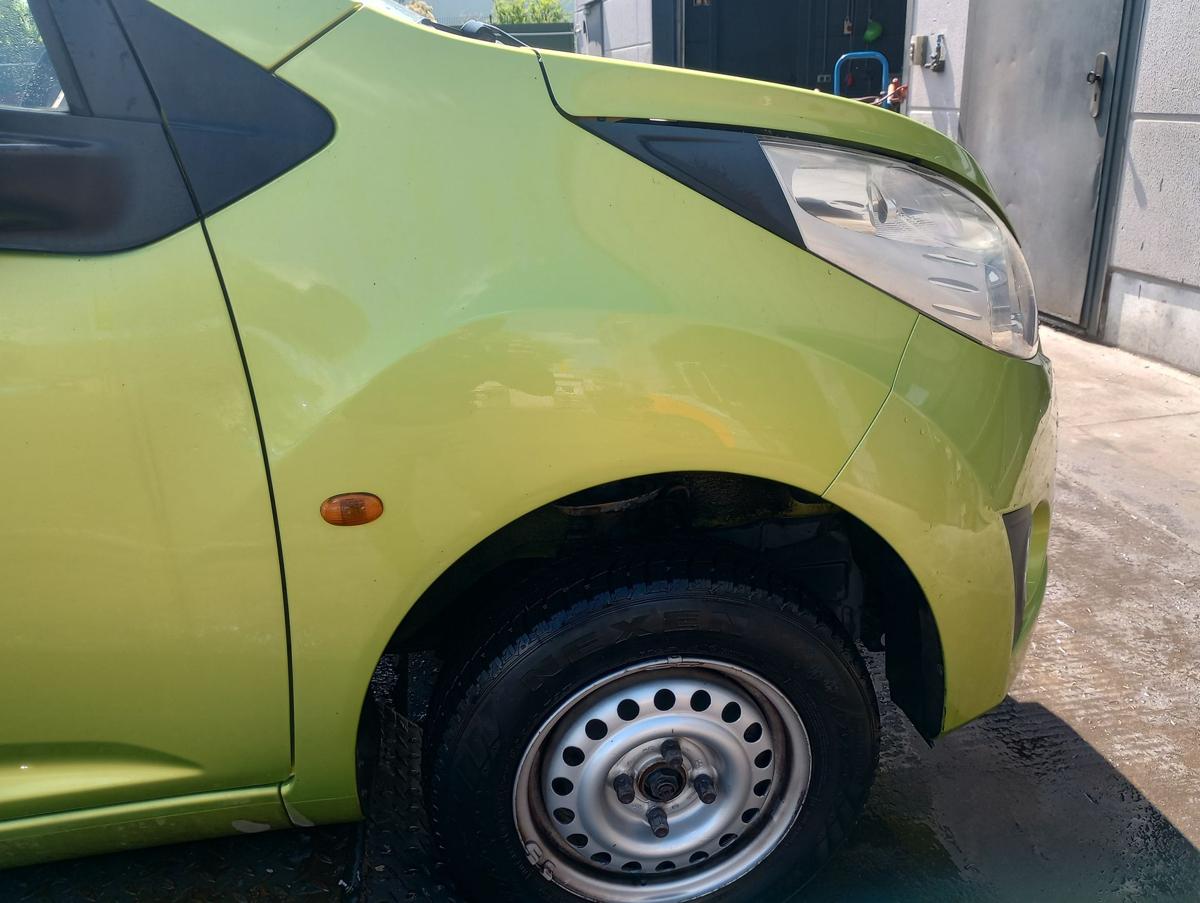 Chevrolet Spark M300 orig Kotflügel rechts GJT Grün Bj 2010