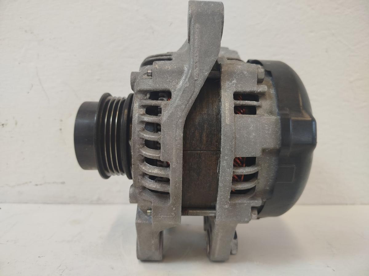 Toyota Yaris XP13 Lichtmaschine Generator Drehstromgenerator 1.3 73kw 1NR-FE