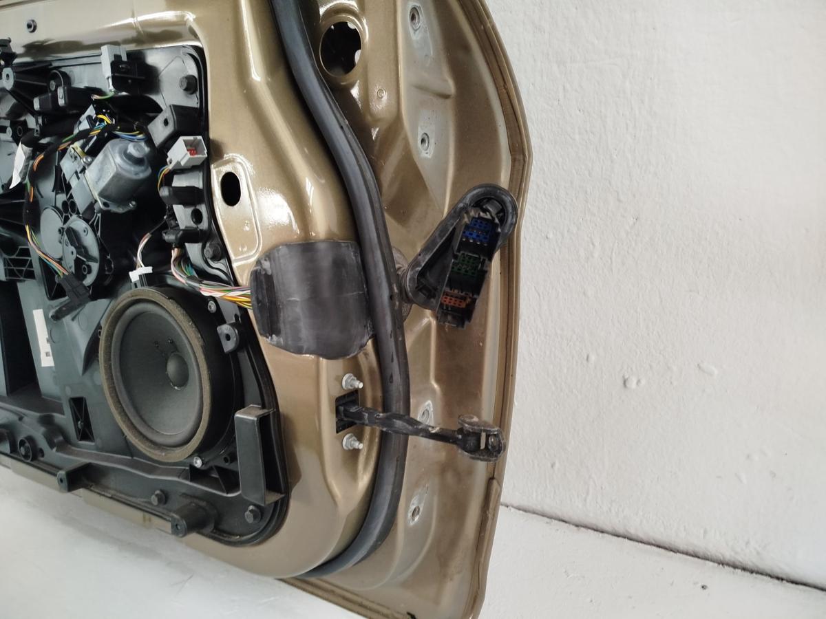 Ford Fiesta JA8 Fahrertür Tür Autotür vorn links 5trg Rohbau Castano Braun Met