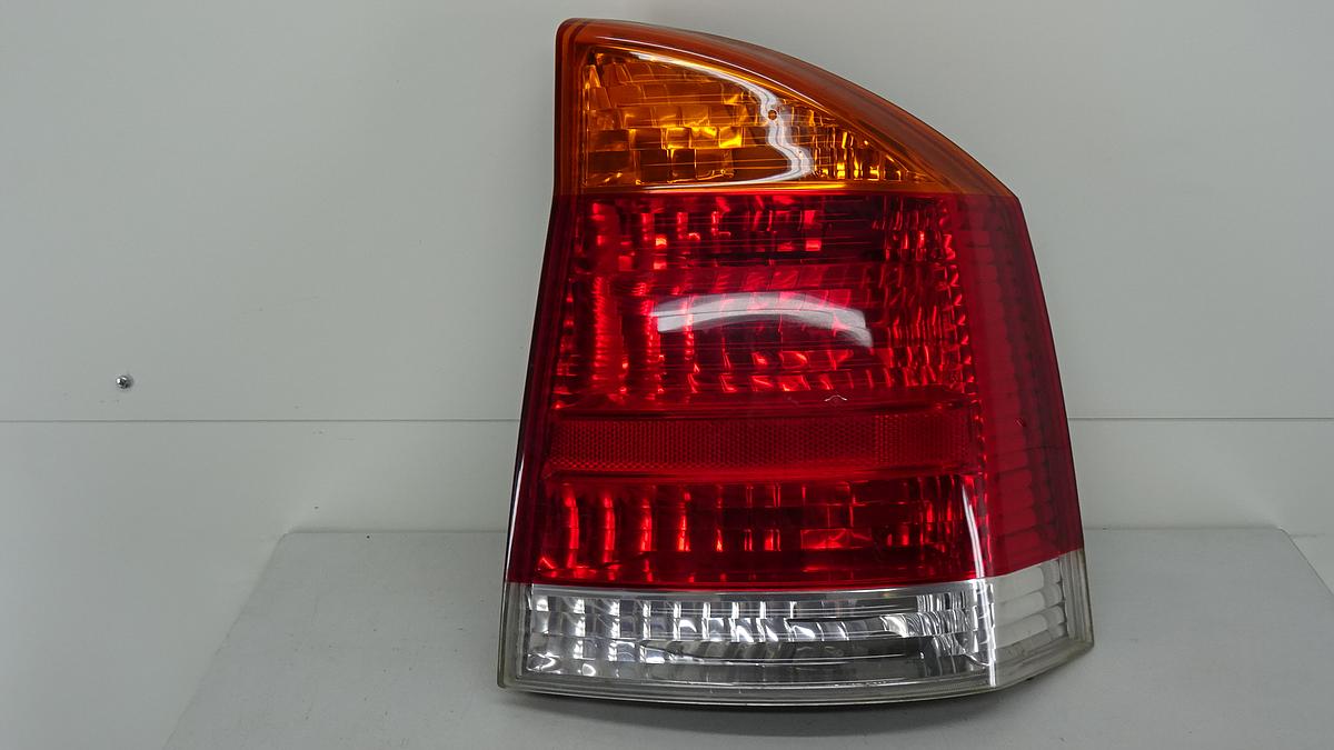 Opel Vectra C Bj2002 Rückleuchte Rücklicht rechts 13130644