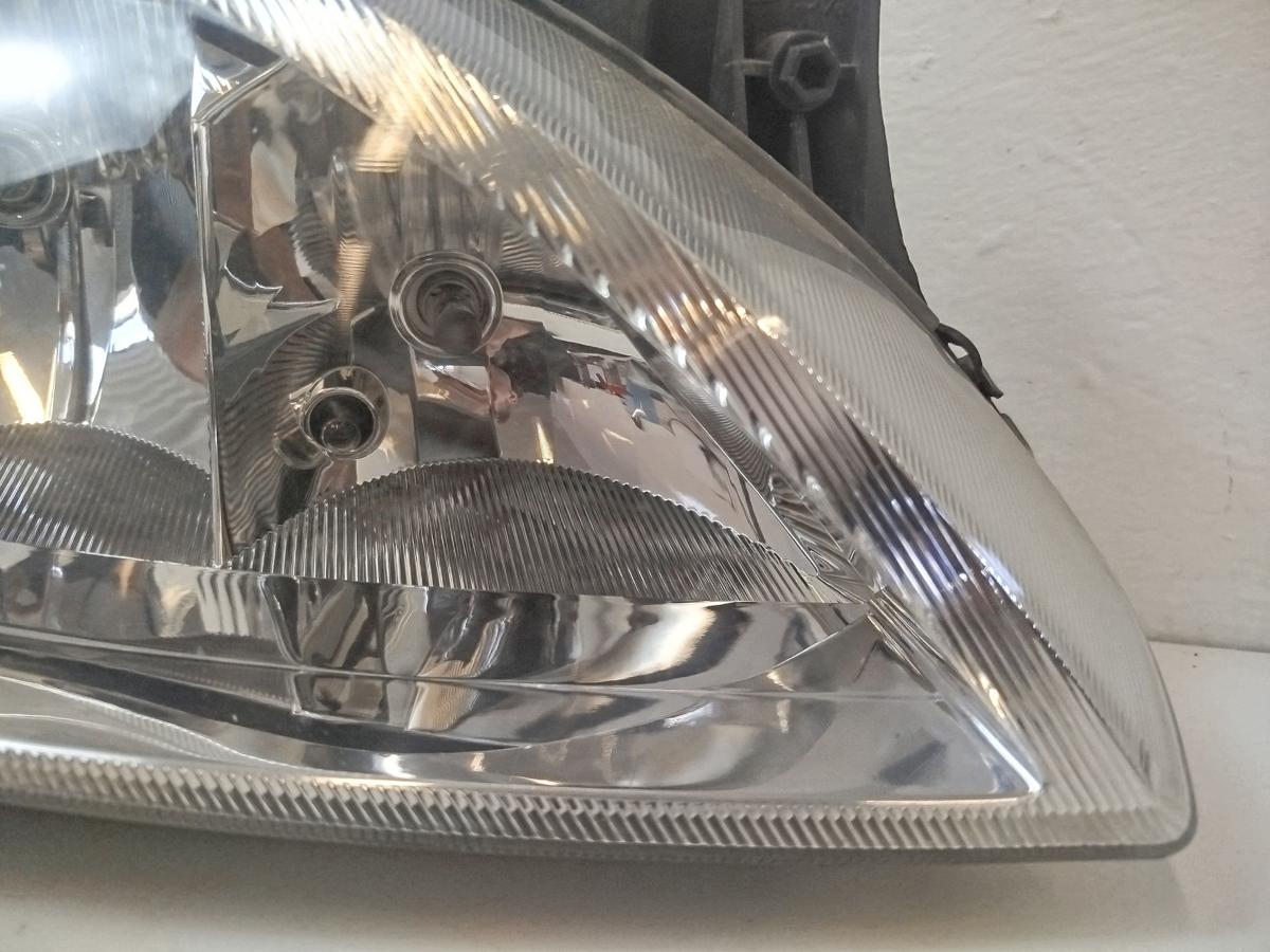 Opel Corsa C Scheinwerfer vorn rechts Hauptscheinwerfer Halogen Valeo OEM