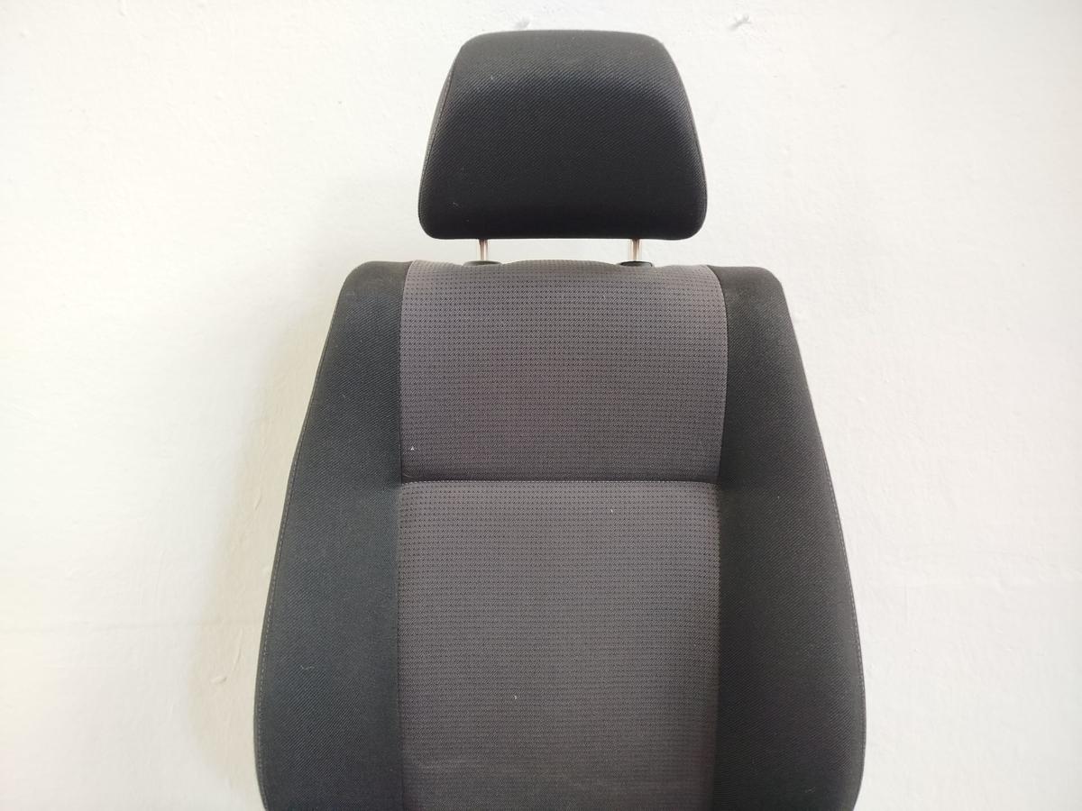 VW Golf 4 IV 1J Sitz vorn rechts Beifahrersitz Stoff ohne Heizung Autositz