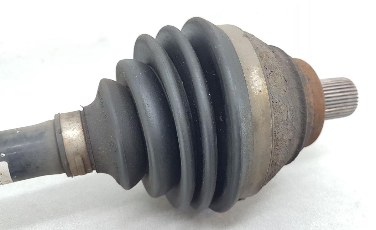 VW Cross Touran 1T Antriebswelle links 1K0407271ES Bj07 2,0TDI 103kw Gelenkwelle