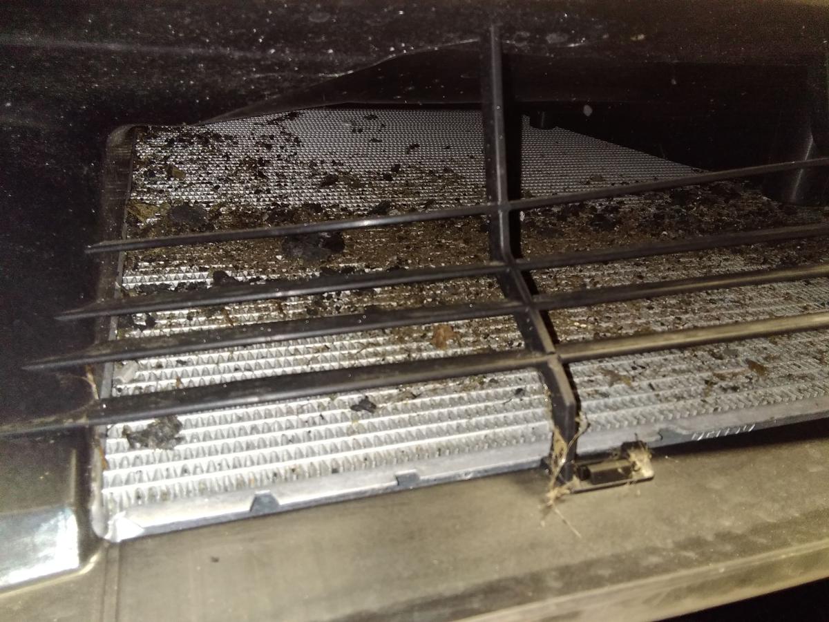 Porsche Macan 2 Turbo XAB K&uuml;hler mit Klimakondensator und Elektrol&uuml;fter Bj.2024