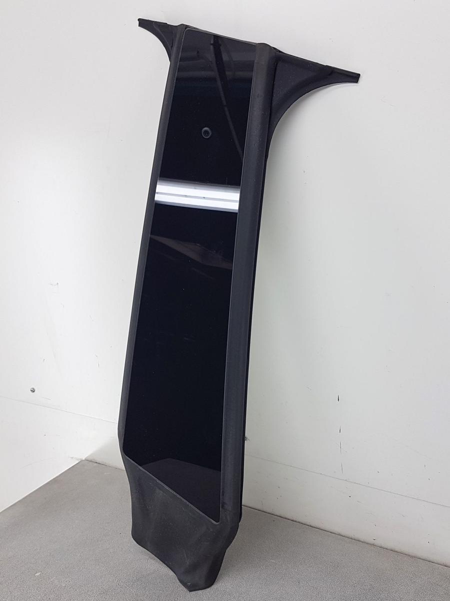Tesla Model Y Blende B S&auml;ule 151625800E Bj2022 inkl Kamera