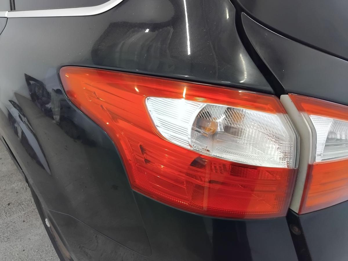 Ford Focus 3 DYB Turnier original R&uuml;ckleuchte Heckleuchte links Kombi BJ2011