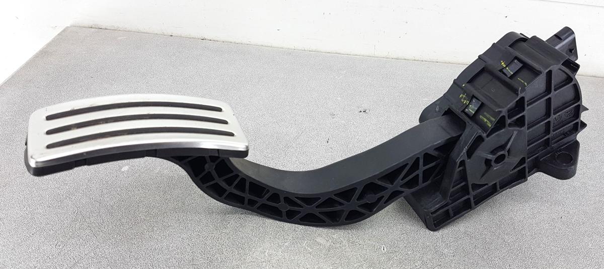Tesla Model X Gaspedal Gaspedalsensor Bj2022 G2207V0292