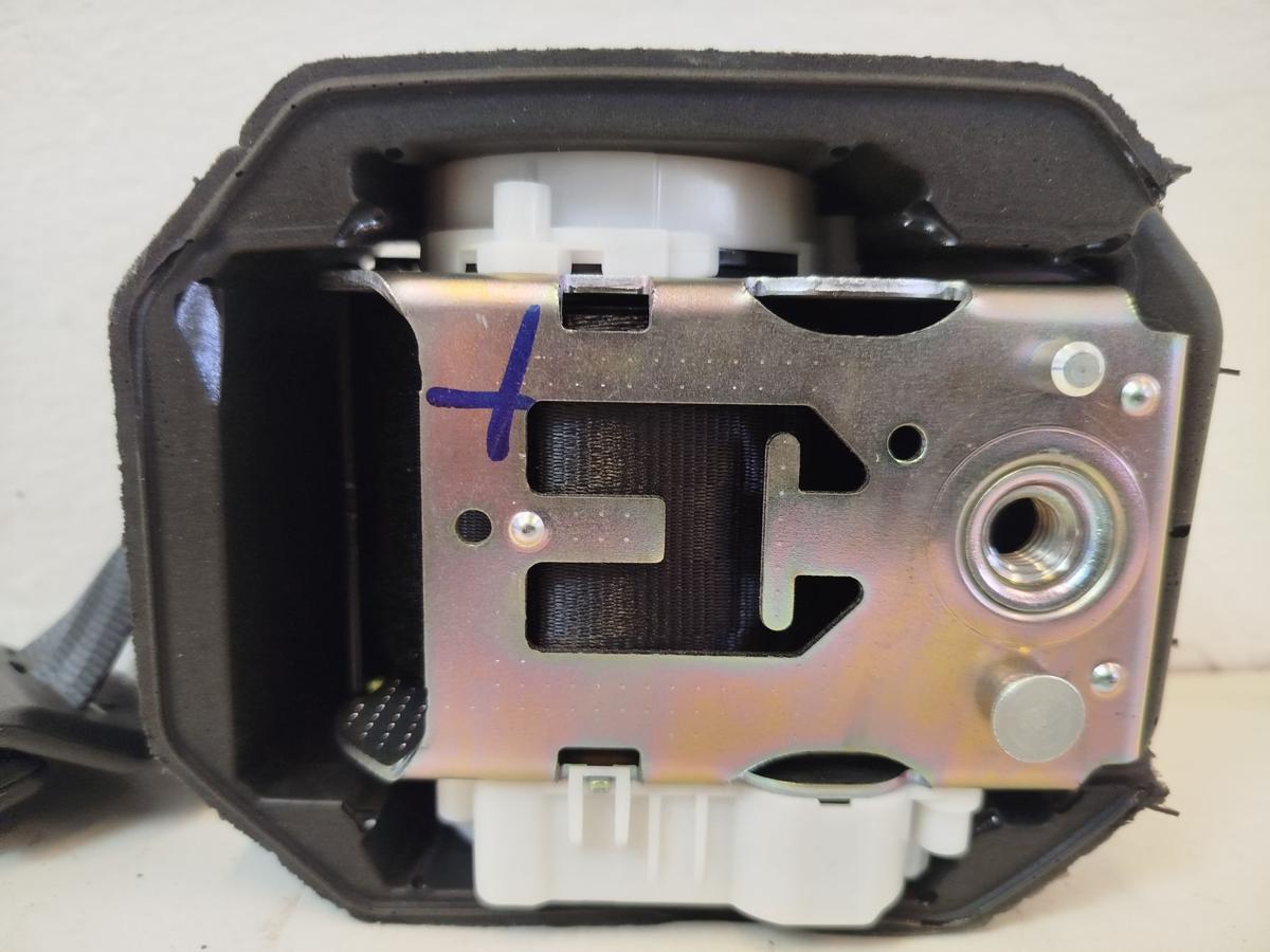 Citroen DS3 Sport Chic Sicherheitsgurt hinten links Rollgurt Gurt Anschnallgurt