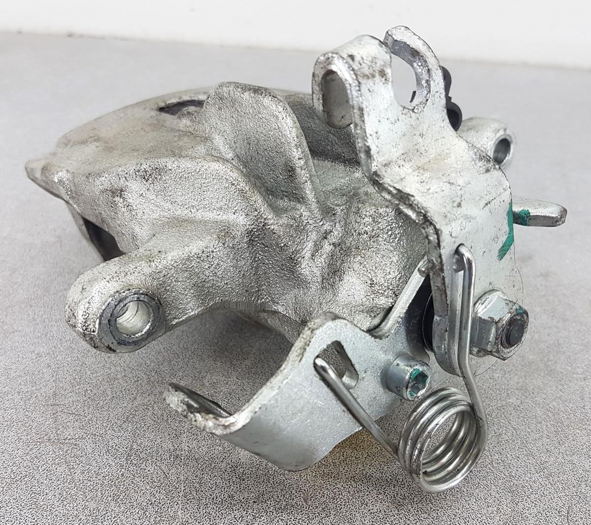 Opel Vivaro Bremssattel hinten links Bj2007 2,0CDTI 84kw M9R780