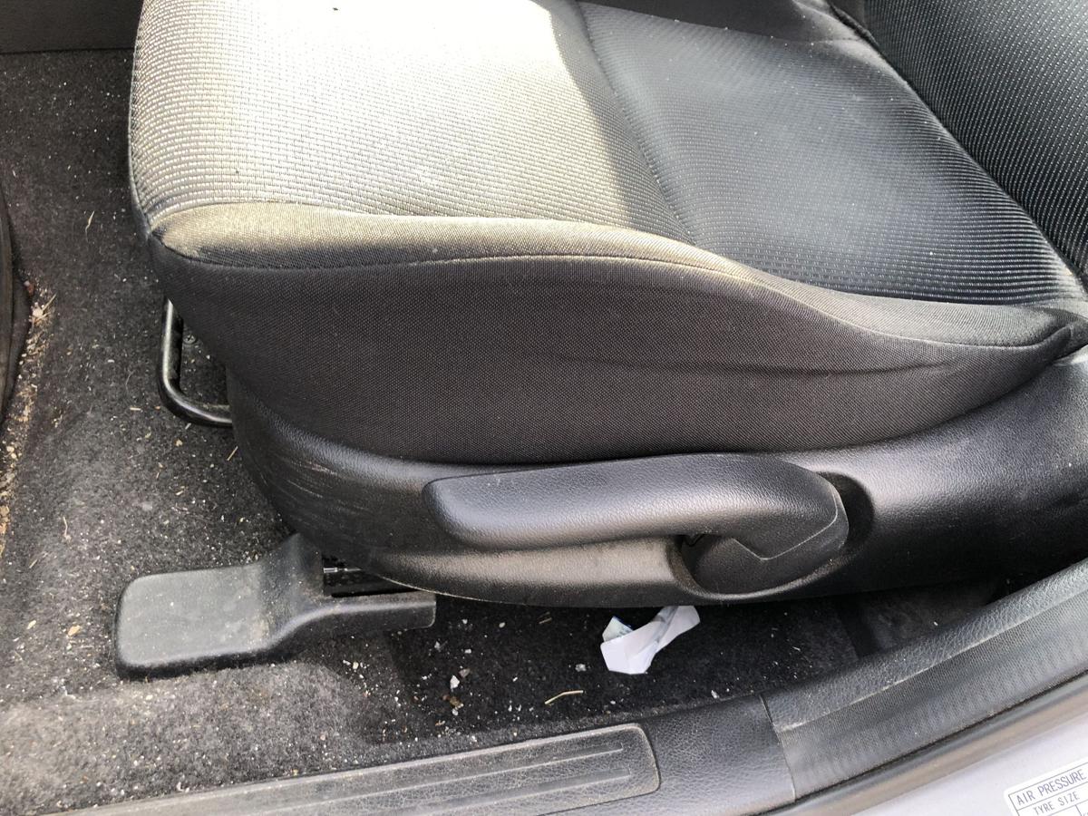 Mazda 3 Typ BL Sitz vorn links Fahrersitz Stoff mit Heizung Autositz