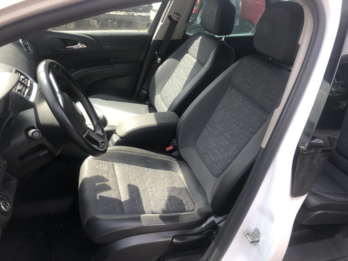 Sitz vorn links Fahrersitz Stoff Autositz Opel Meriva B