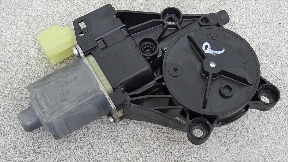 Ford Fiesta JA8 Fensterhebermotor rechts 8A6114553A 0130822407 Bj2012 Motor Fensterheber